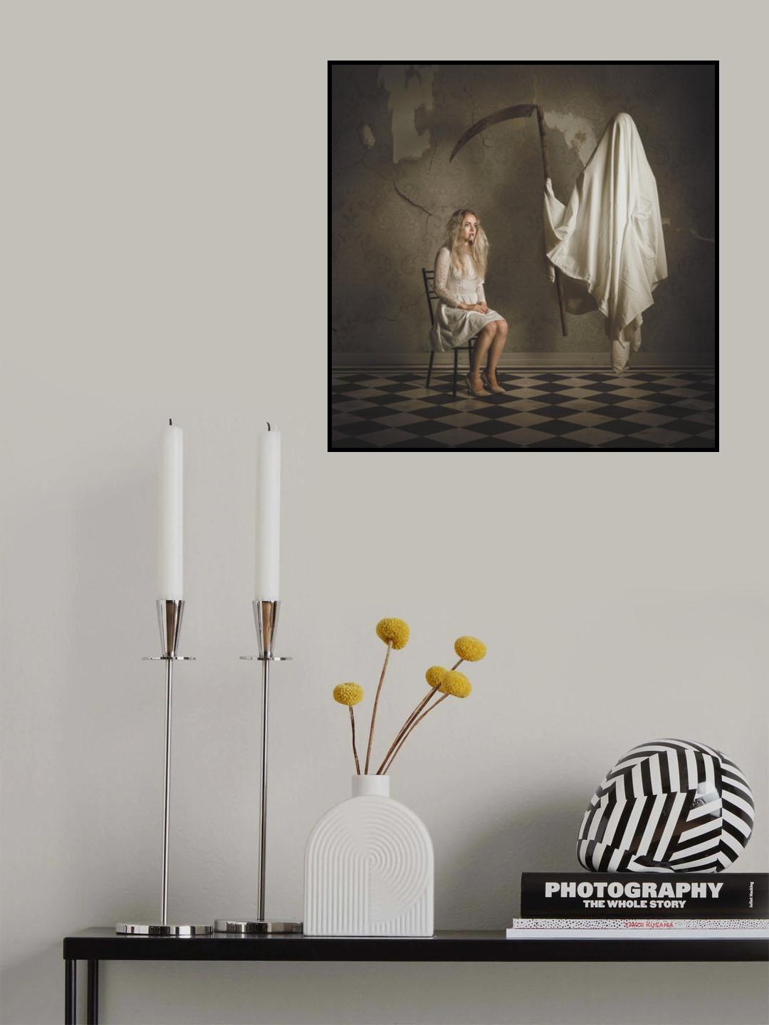 Nightmare that Follows Poster och Canvastavla