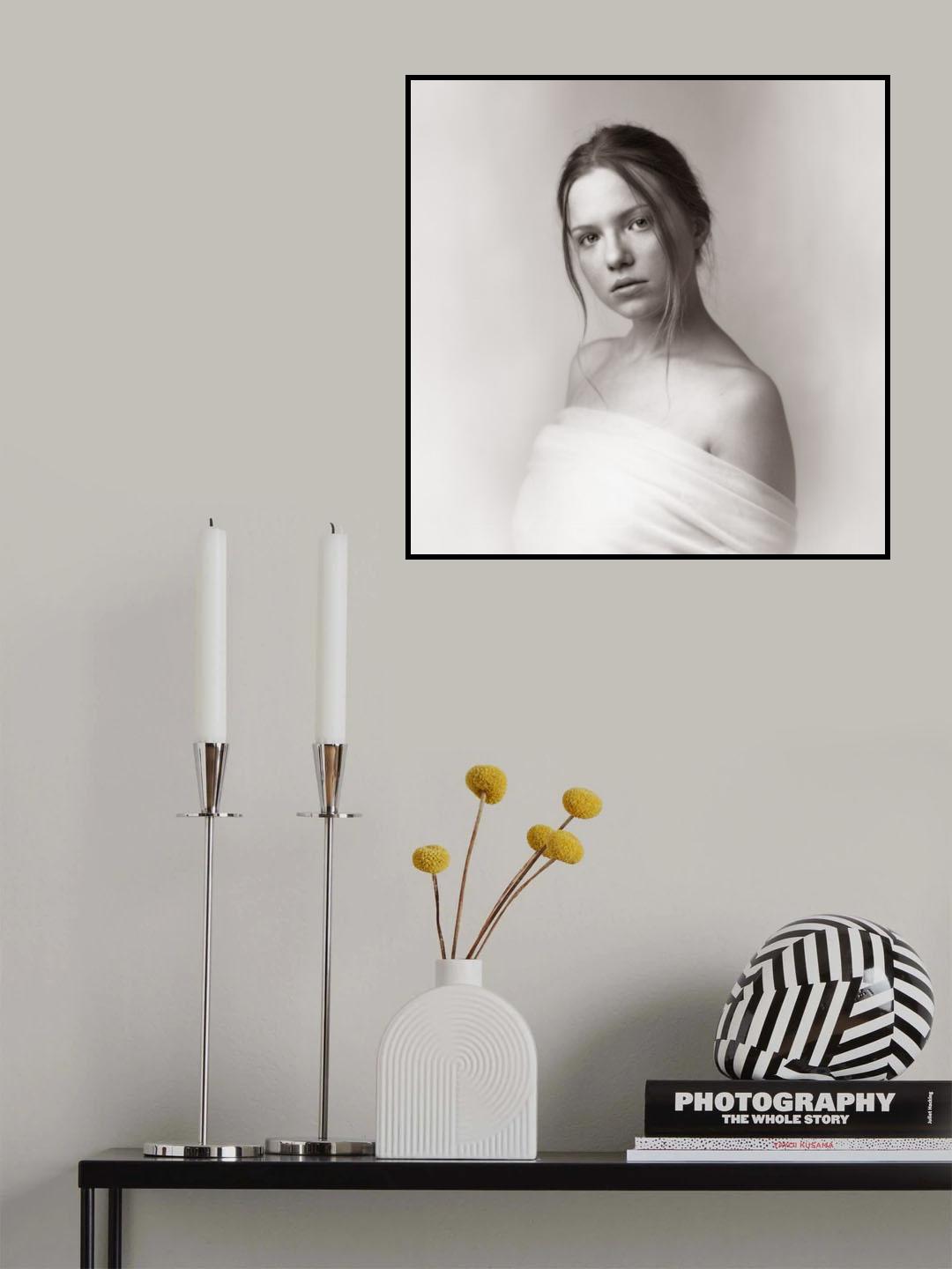 Mirror: Anna-Maria Poster och Canvastavla