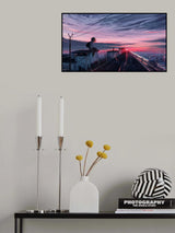 Rooflinesgirl 12k Orig.png Poster och Canvastavla