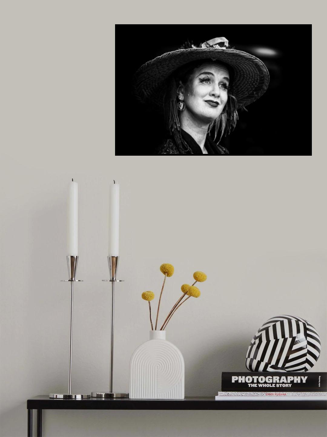 Lady in a Straw Hat Poster och Canvastavla