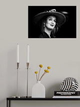 Lady in a Straw Hat Poster och Canvastavla