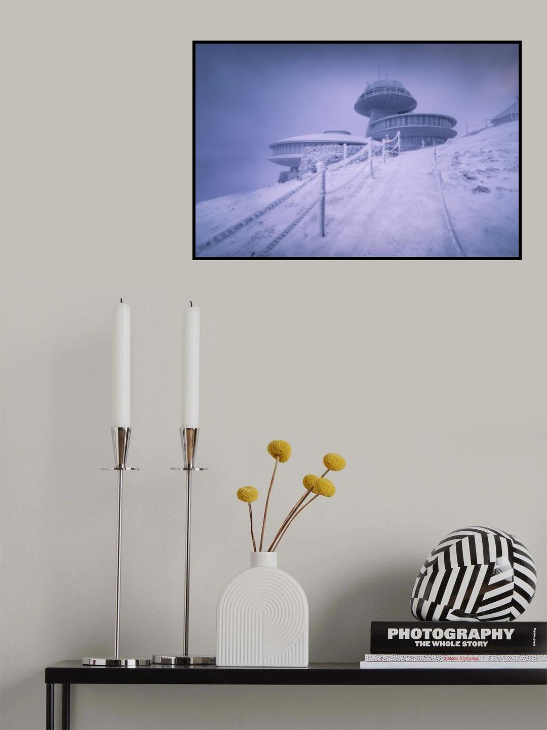 Winter in Space Station Poster och Canvastavla