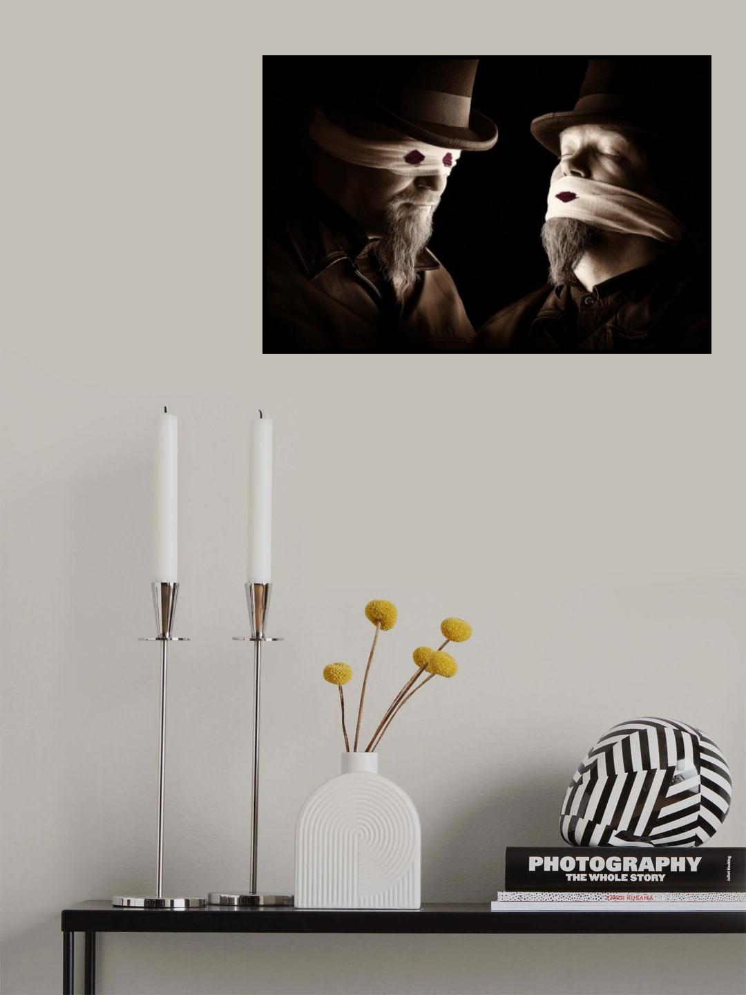 Don't Look, Don't Tell Poster och Canvastavla