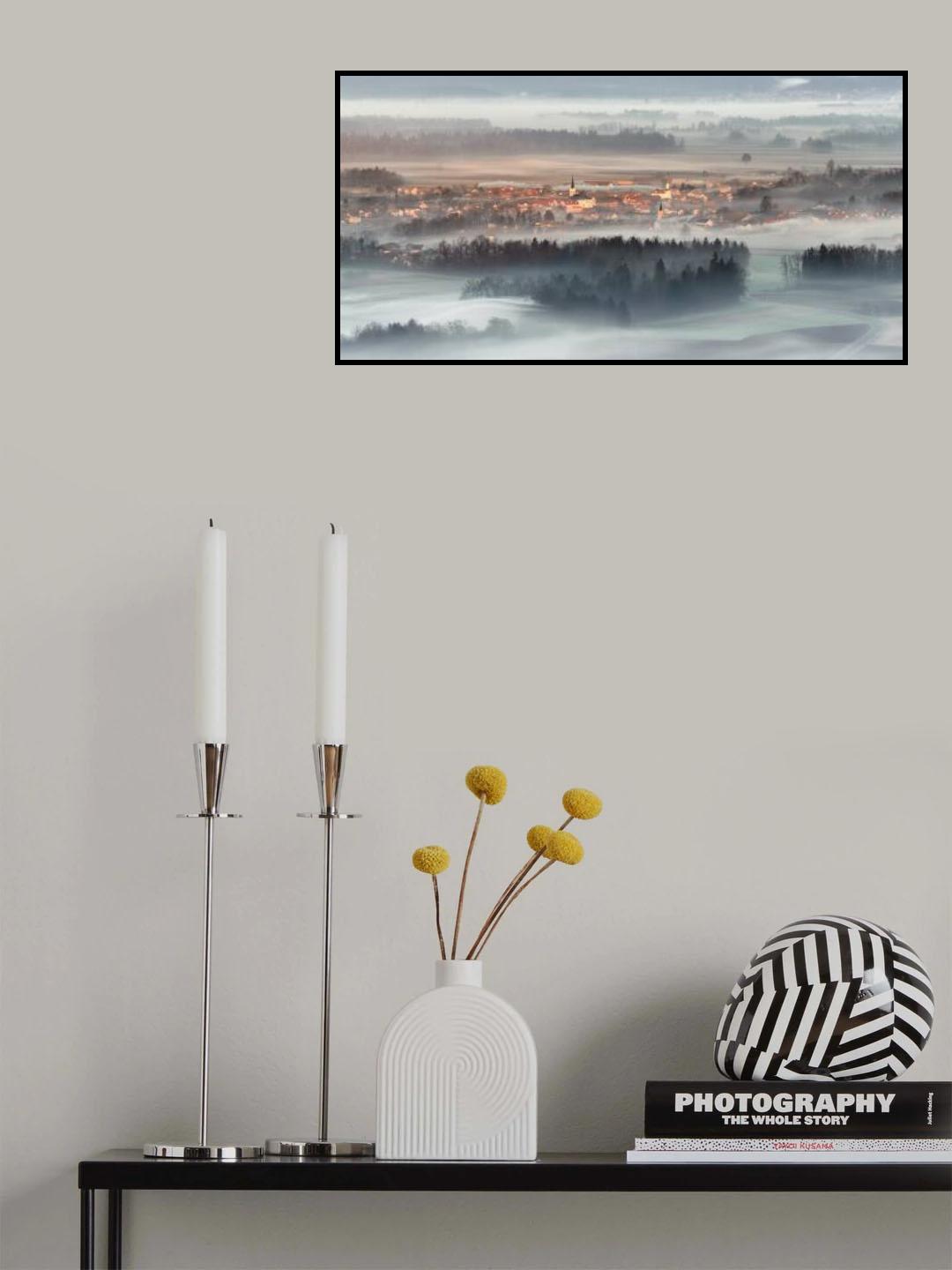 VILLAGE IN THE SUN Poster och Canvastavla