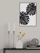 Monstera Leaf Black &amp; White II Poster och Canvastavla