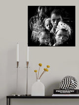 they all wanted to be in the picture (2) b&amp;w Poster och Canvastavla