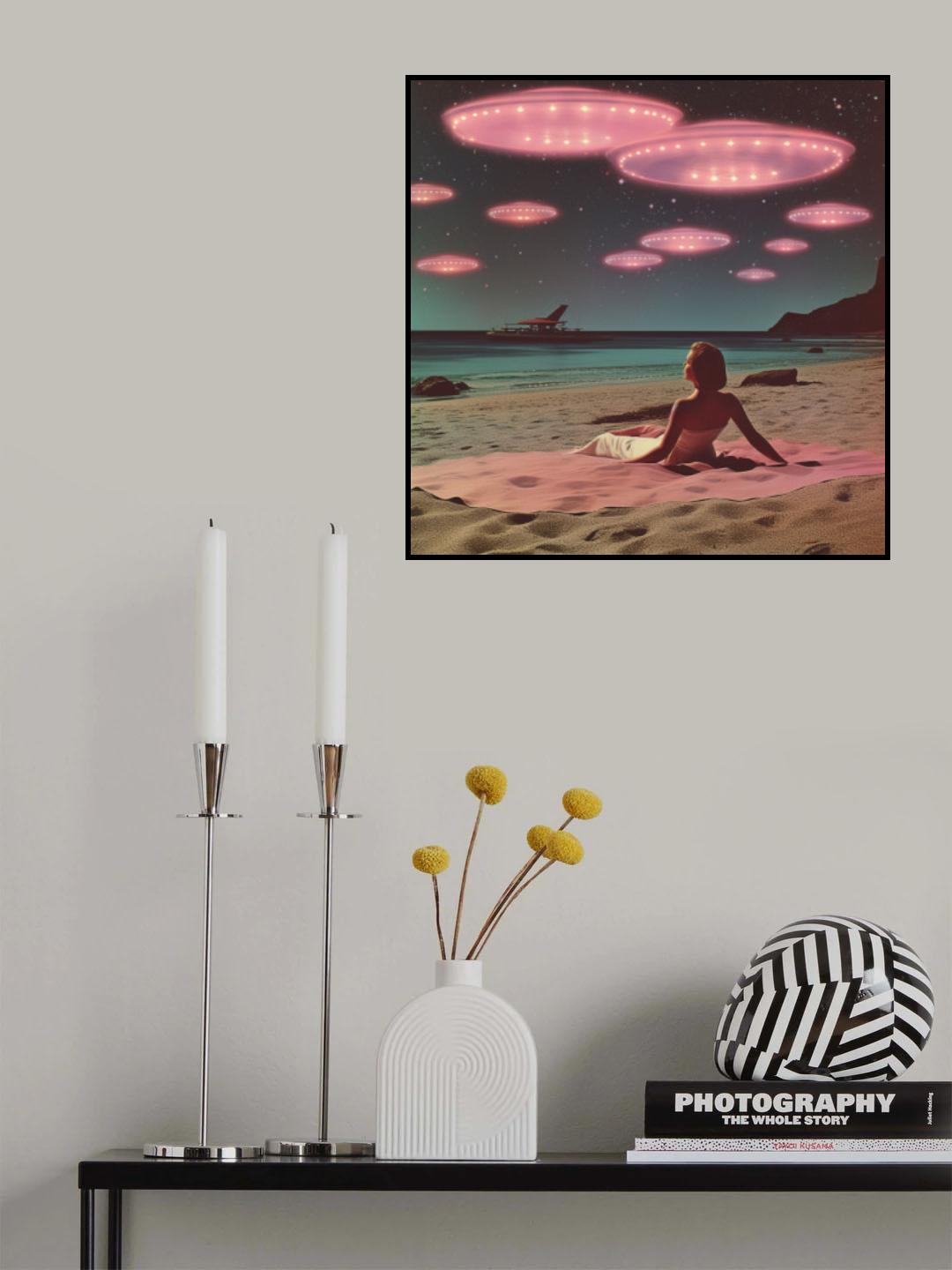 Alien Beach At Night Collage Art Poster och Canvastavla