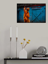 Hindu monk of Varanasi Poster och Canvastavla