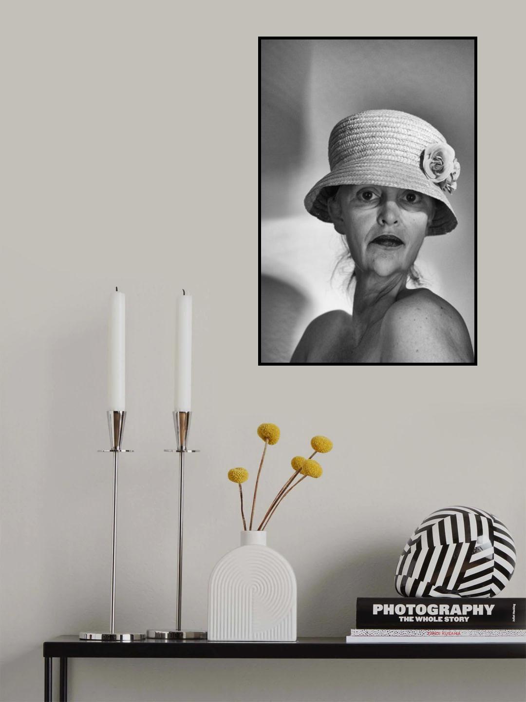 wall flower............... self portrait Poster och Canvastavla