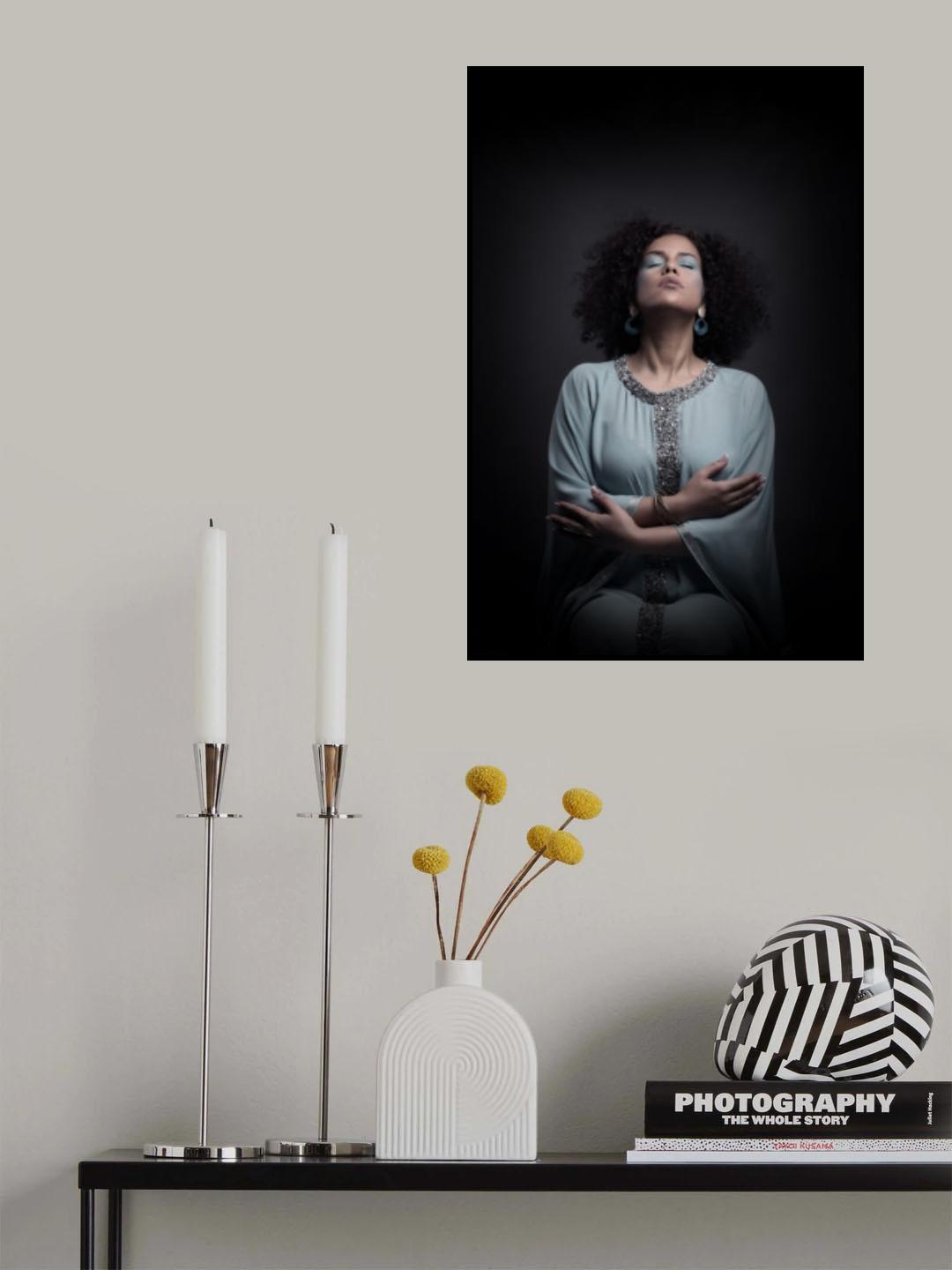 Persian Girl Poster och Canvastavla
