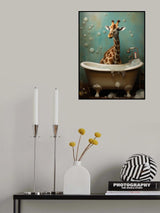 Giraffe In Bathroom 2 Poster och Canvastavla