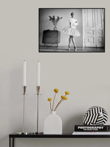The Core. the ballerina stands on pointe shoes with her arms crossed on her chest Poster och Canvastavla