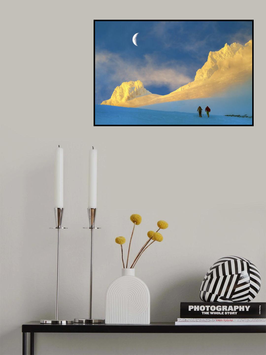 Toward Frozen Mountain Poster och Canvastavla