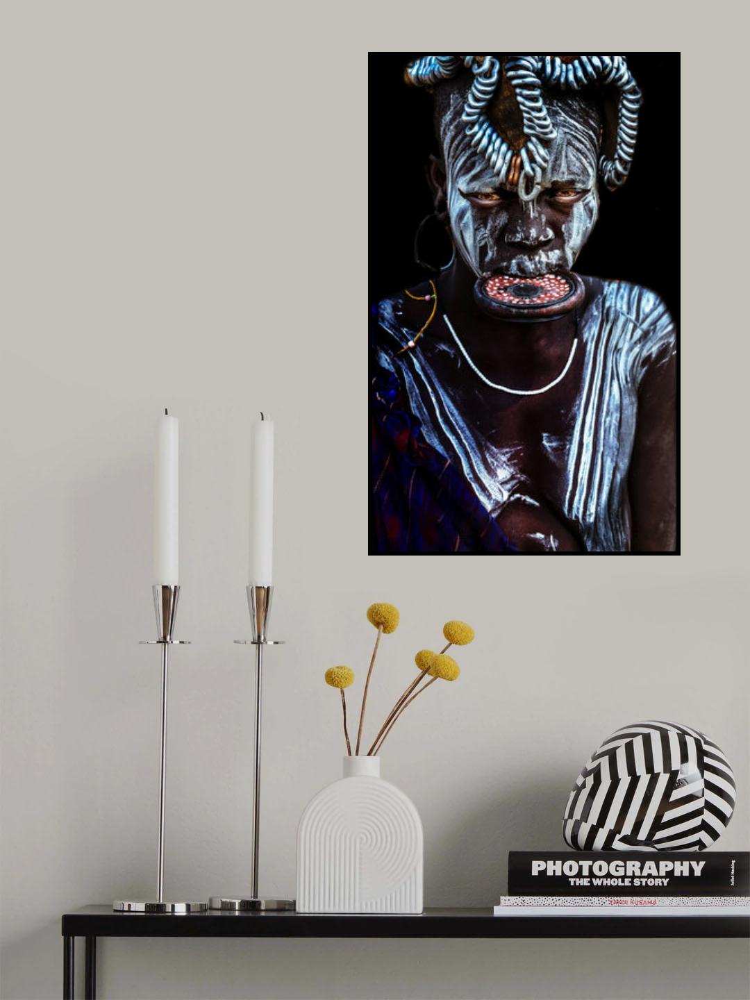 Mursi Woman Poster och Canvastavla