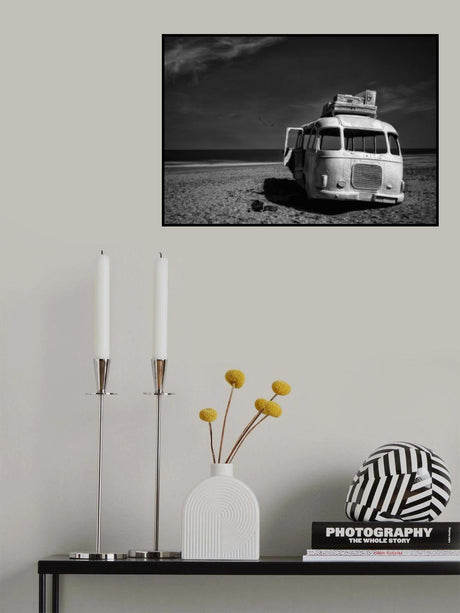 Beached Bus Poster och Canvastavla