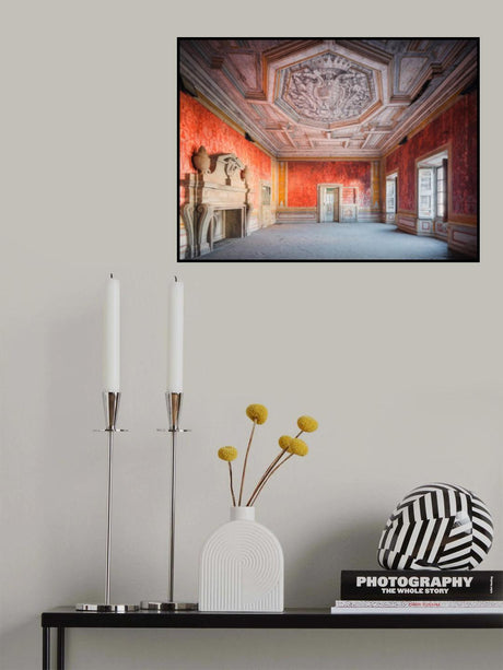 Abandoned Red Room Poster och Canvastavla