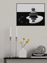 Balanced Drops Poster och Canvastavla