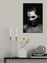 The Darkness in Her Veins Poster och Canvastavla
