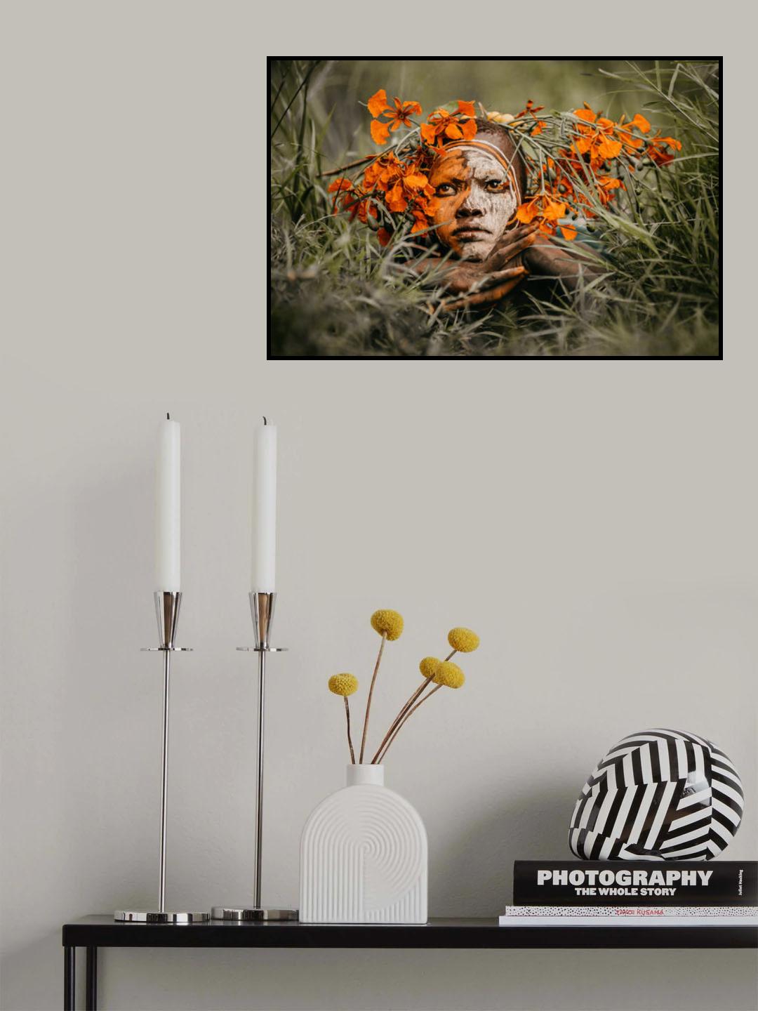 Suri boy and flowers II Poster och Canvastavla