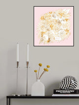 Forever Rekha floral bouquet in gold and pink Poster och Canvastavla
