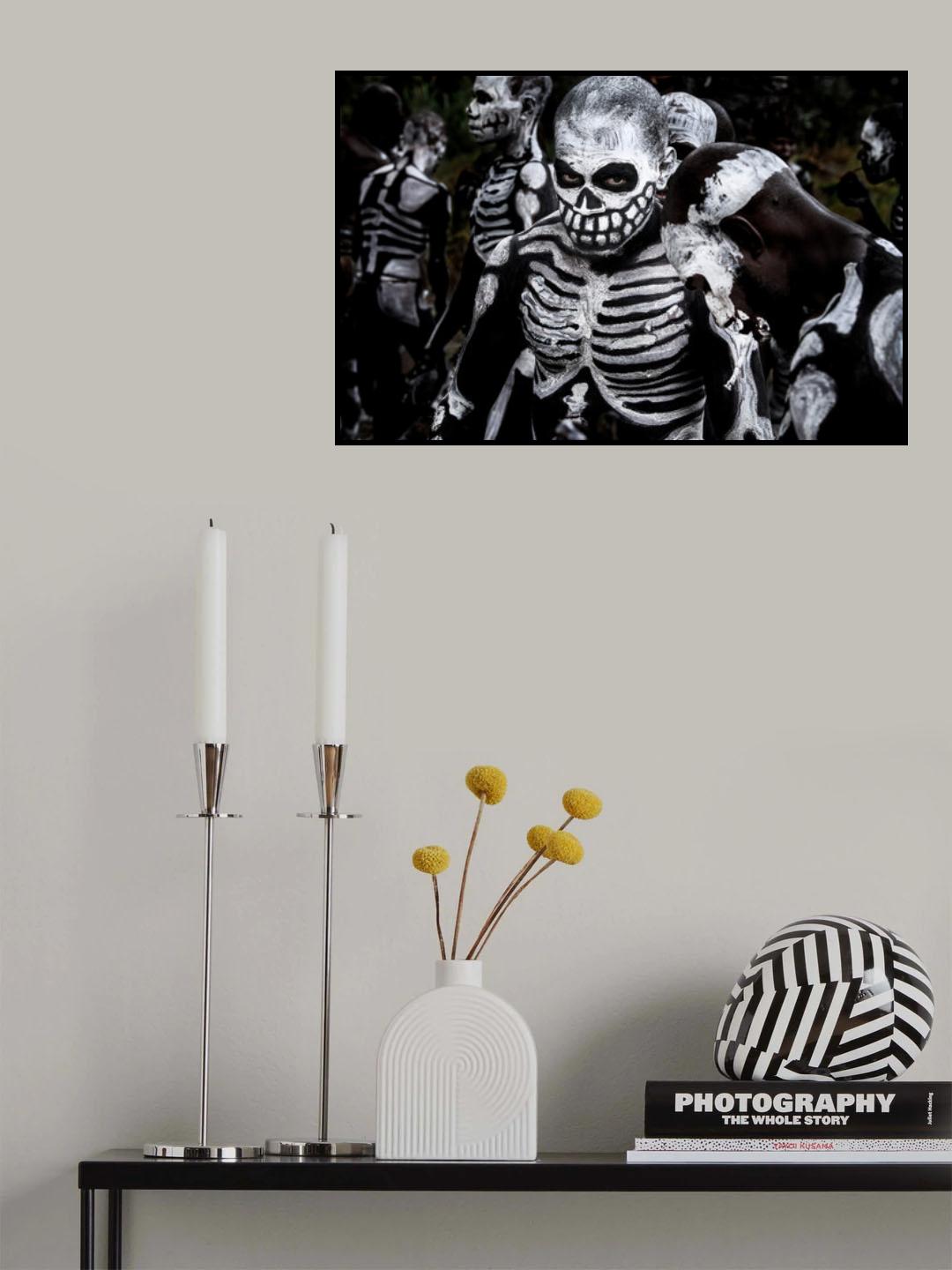 Skeleton men at the Mt Hagen sing-sing festival - Papua New Guinea Poster och Canvastavla