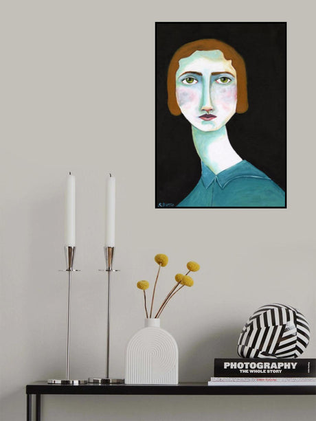 Vintage Lady Looking Poster och Canvastavla