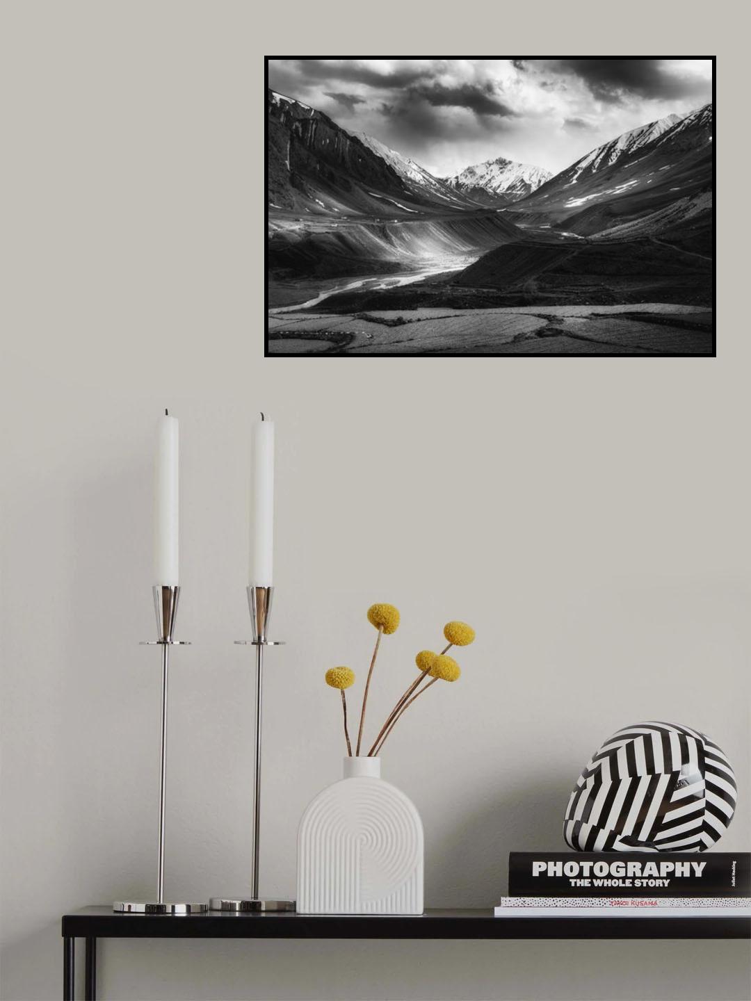 Valleys Poster och Canvastavla