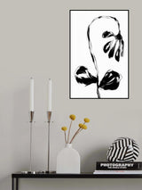 Black Flower Poster och Canvastavla
