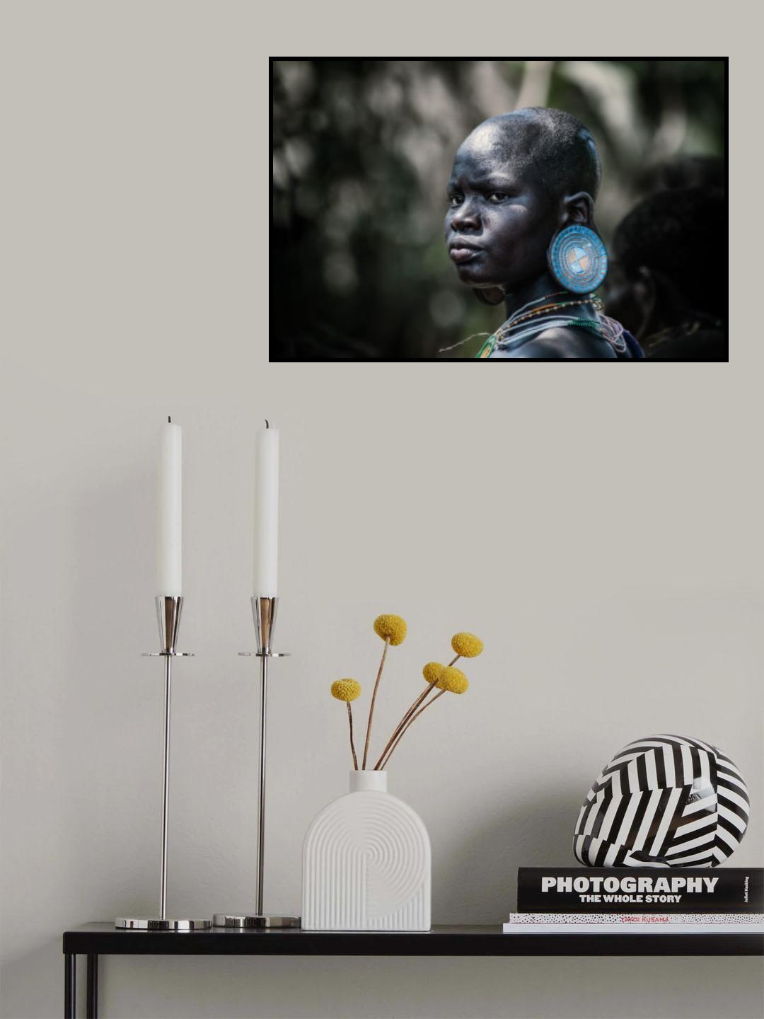 Suri girl Poster och Canvastavla
