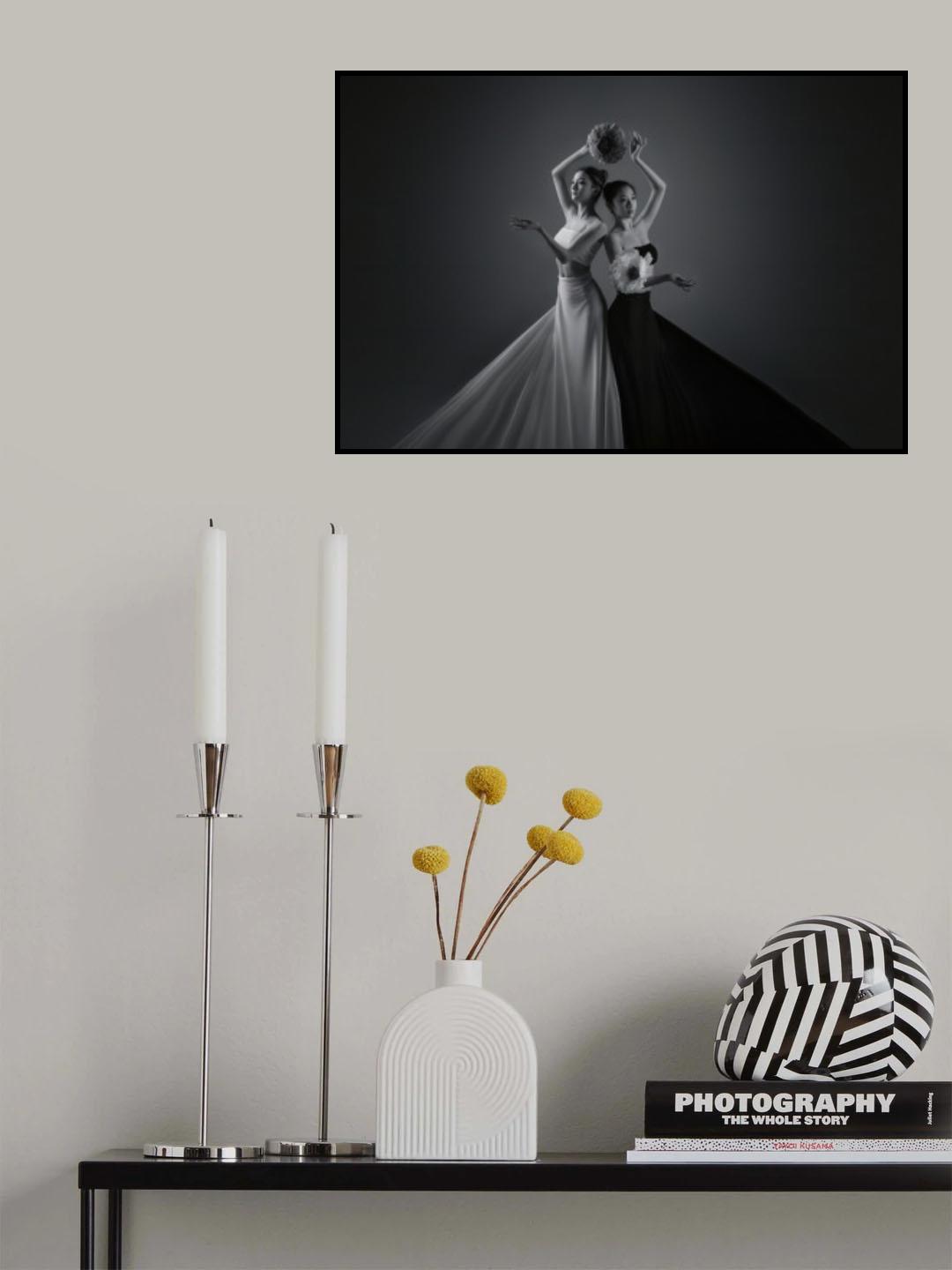 Flower Girls Poster och Canvastavla