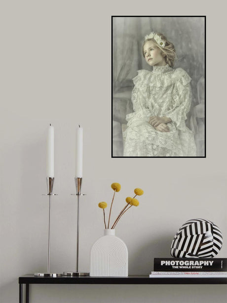 Young girl dreaming Poster och Canvastavla