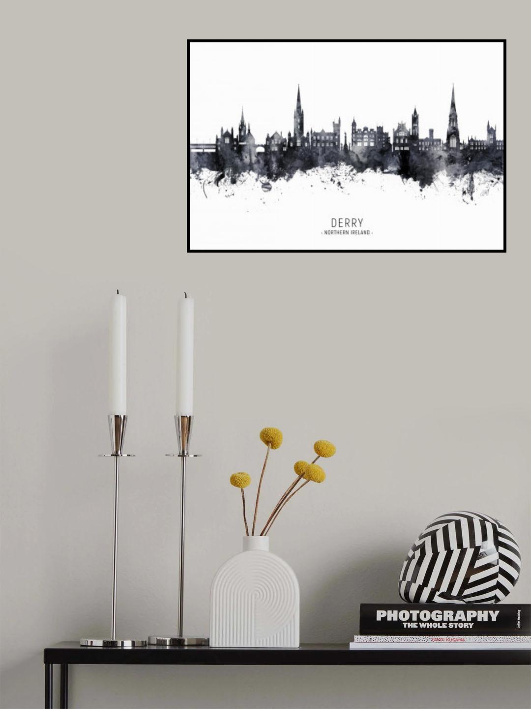 Derry Northern Ireland Skyline Poster och Canvastavla