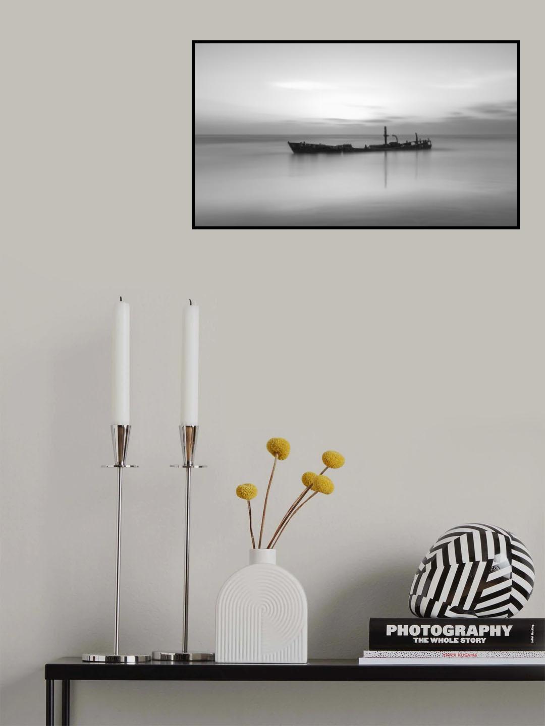 Wreckage Poster och Canvastavla