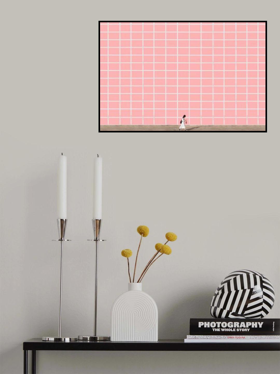 Walking through the pink Poster och Canvastavla