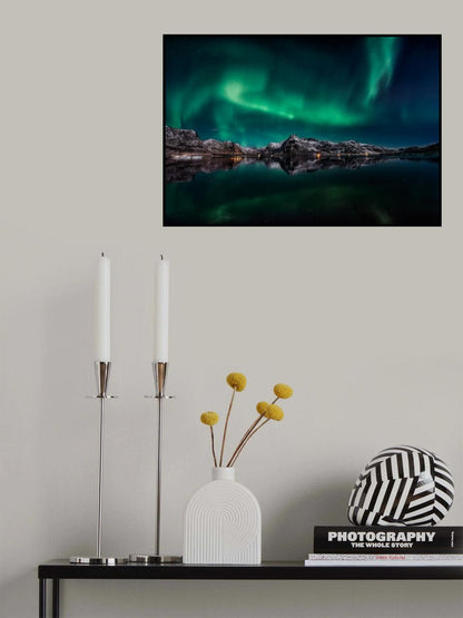 Lofoten Aurora Reflection Poster och Canvastavla