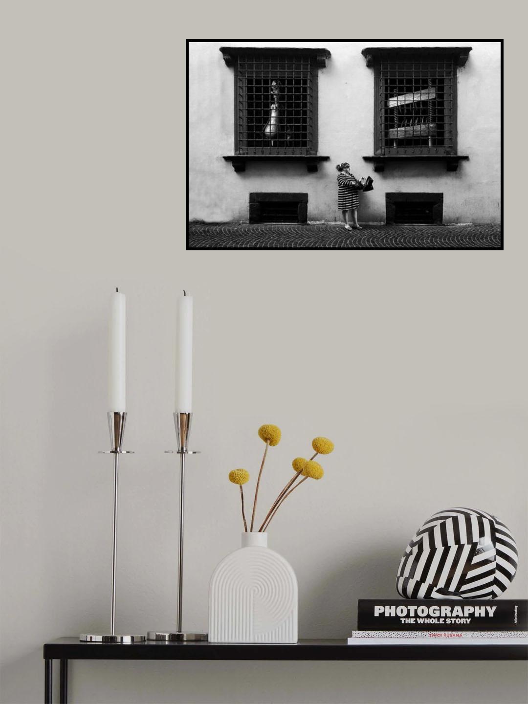 symmetrical street Poster och Canvastavla