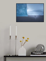 Facing an Iceberg Poster och Canvastavla