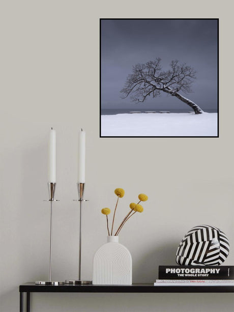 Leaning In Poster och Canvastavla