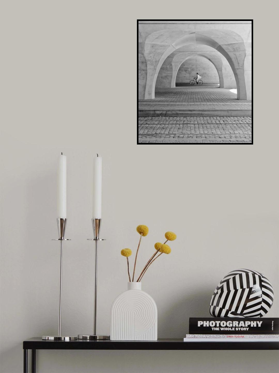cyclists under the arches Poster och Canvastavla