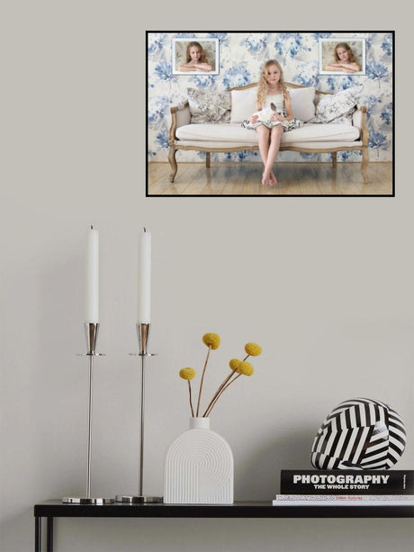 3 little girls and a white rabbit Poster och Canvastavla