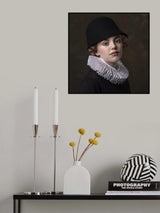 Woman In The Black Hat Poster och Canvastavla