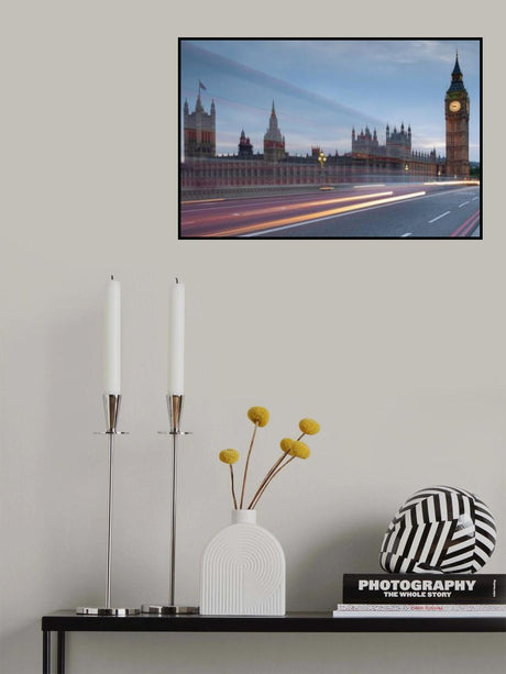Big Ben with bright trails Poster och Canvastavla