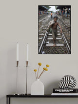 Picking up rubbish Poster och Canvastavla