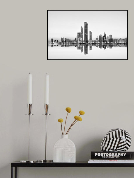 Abu Dhabi Urban Reflection Poster och Canvastavla