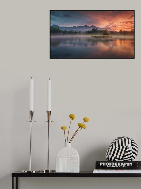 Daybreak by the lake Poster och Canvastavla