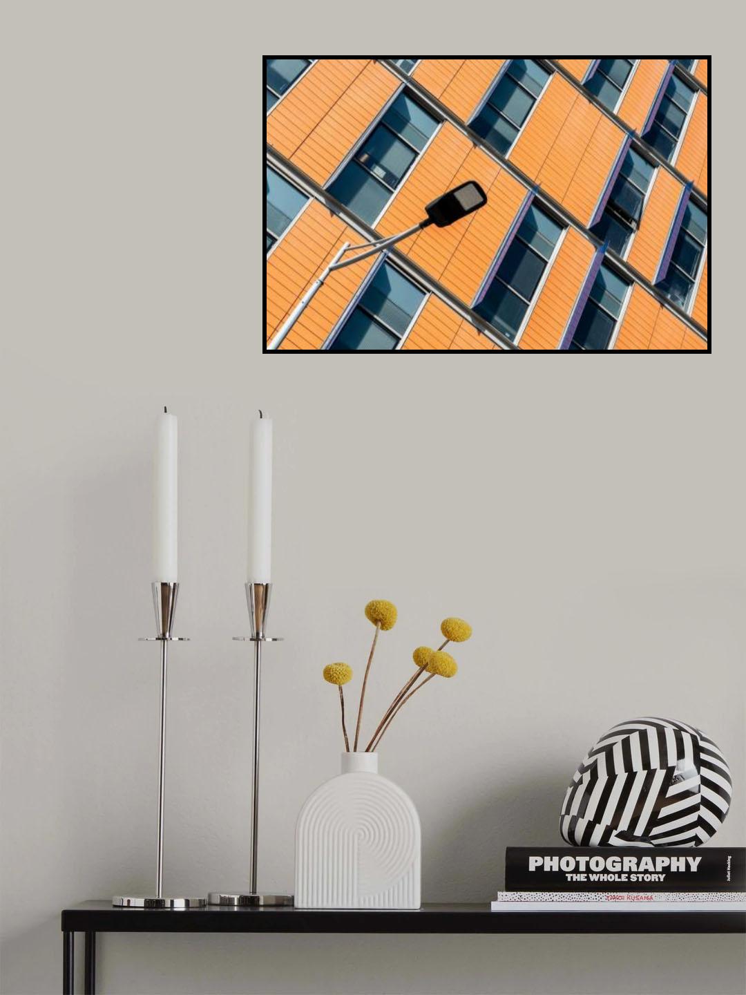 Orange facade Poster och Canvastavla