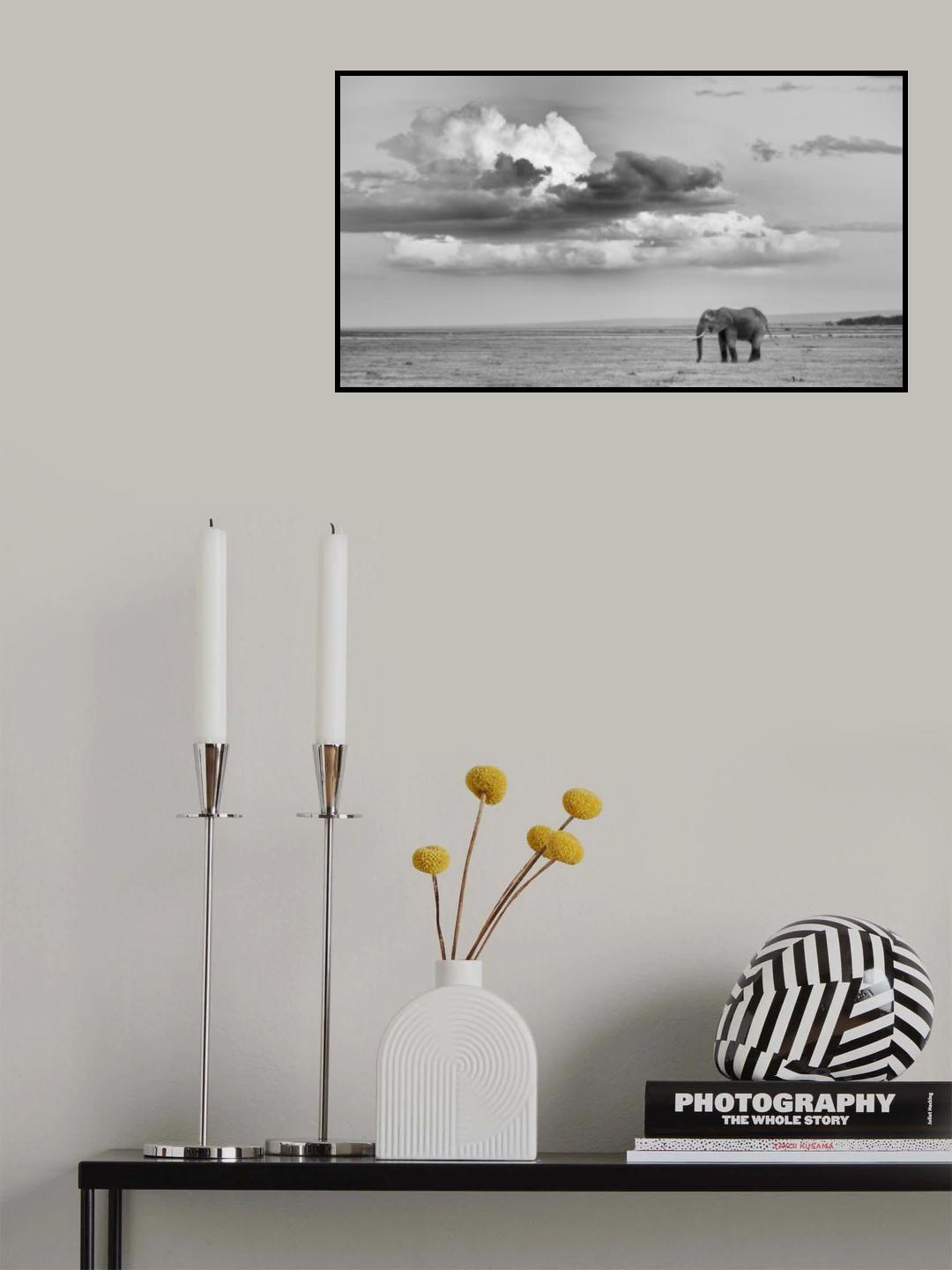Alone Poster och Canvastavla