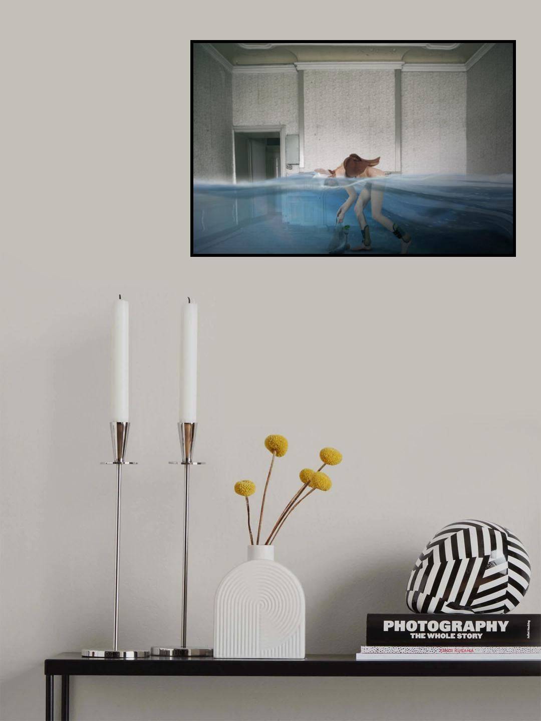 from the difficulty to hold the head over water... Poster och Canvastavla