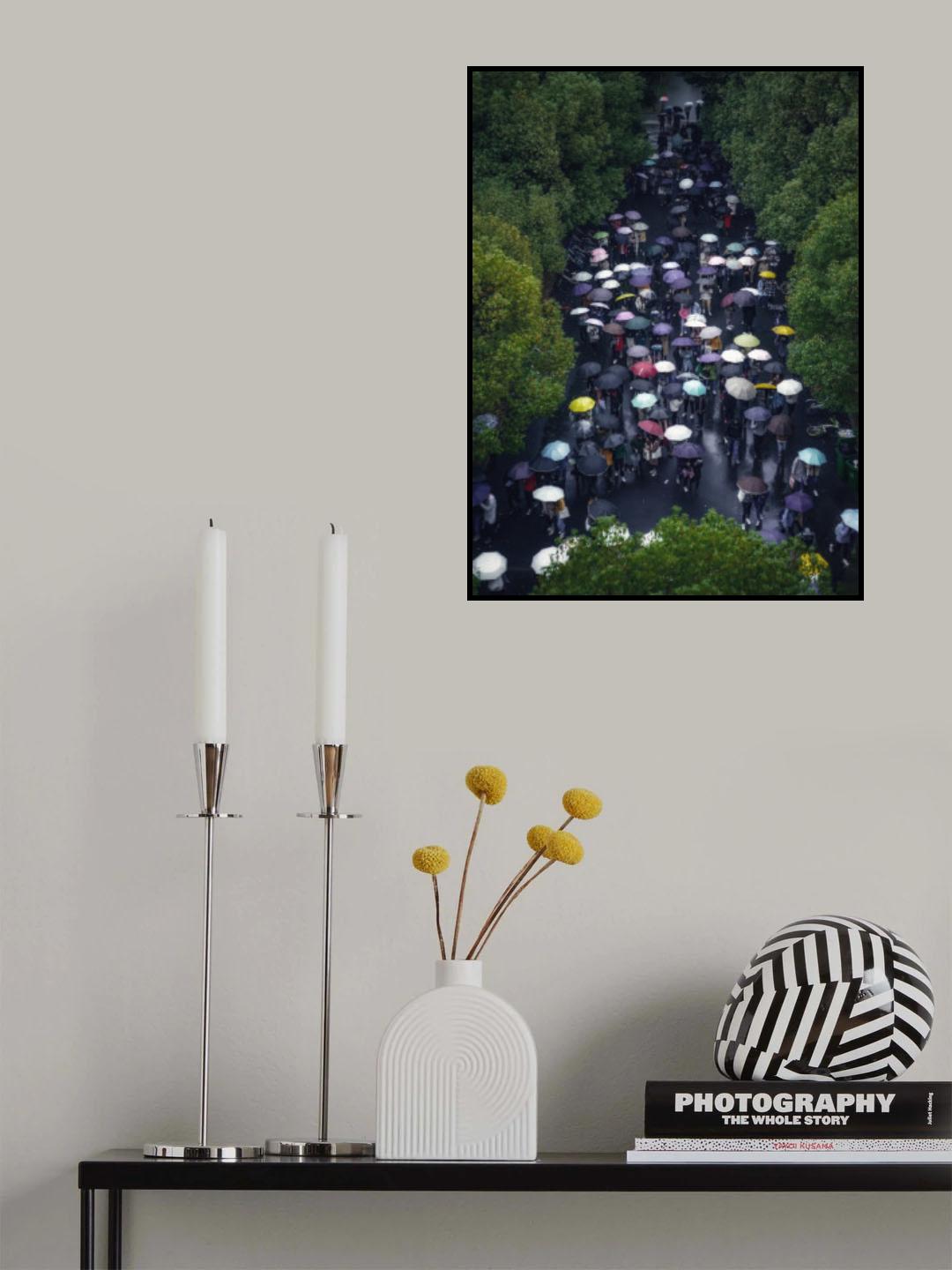 Umbrella in the rain Poster och Canvastavla