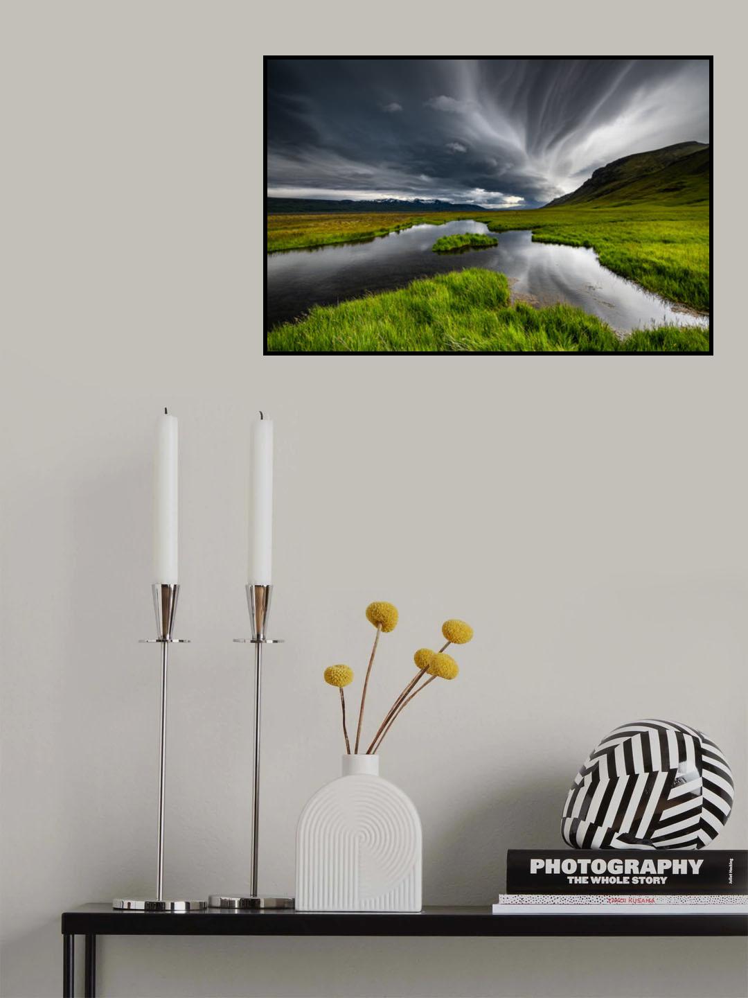 Stormy Iceland lake Poster och Canvastavla